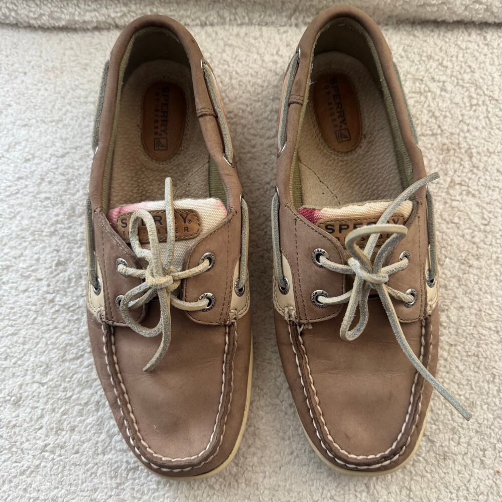 Sperry Boat Shoes in Brown/Beige Featuring a Pink Tie-dye Side Panel